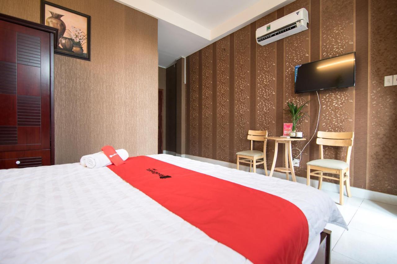 Reddoorz Plus Near Aeon Mall Tan Phu 2 胡志明市 外观 照片